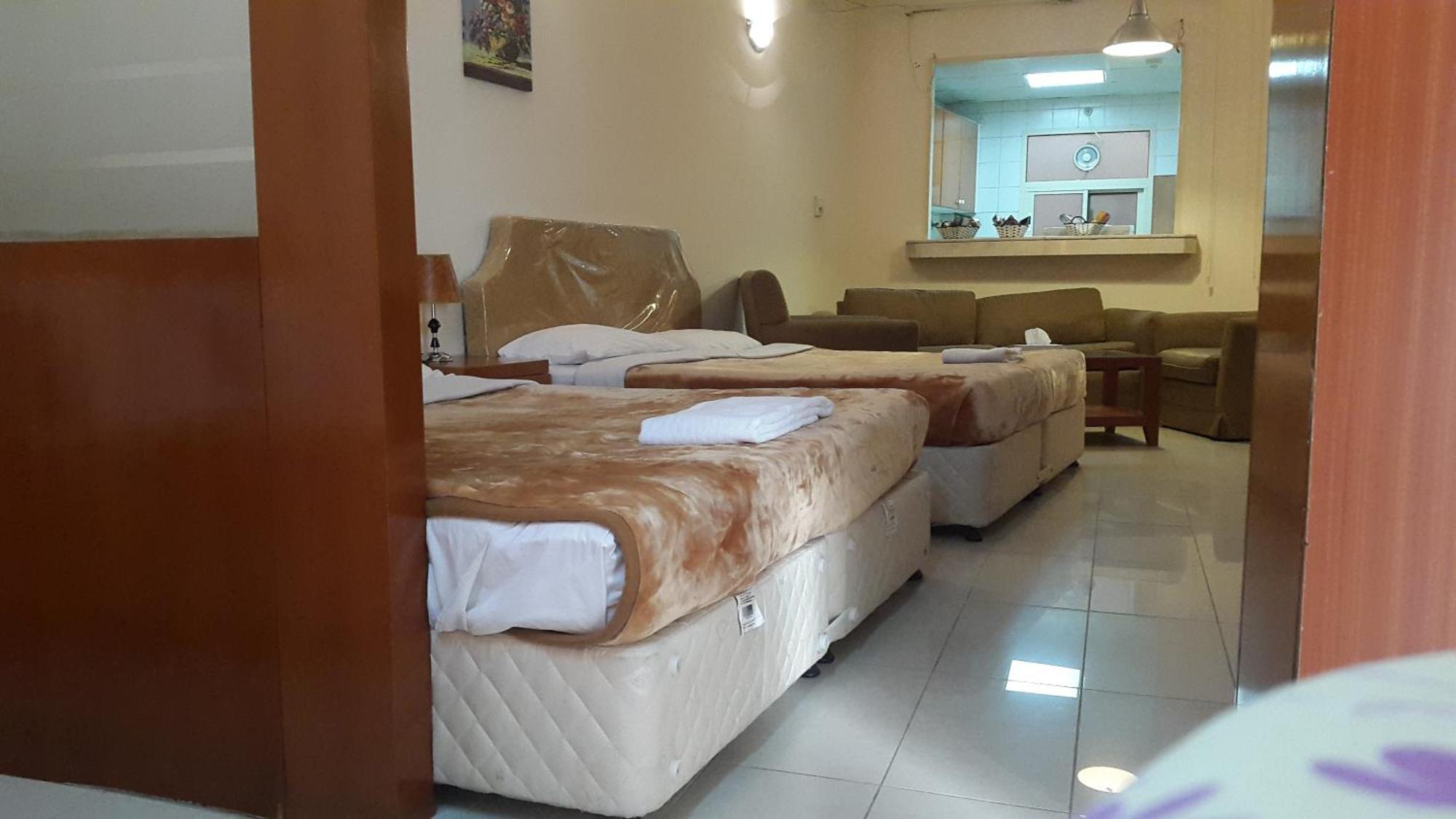 Al Raein Holiday Homes ดูไบ ภายนอก รูปภาพ